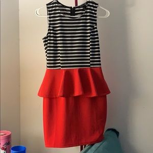 Forever 21 Dress w/Zipper Back